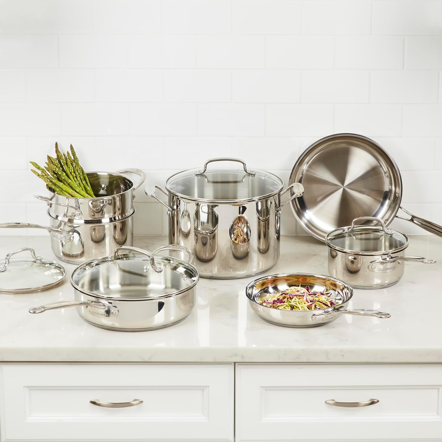 11-piece stainless steel cookware set with glass lids